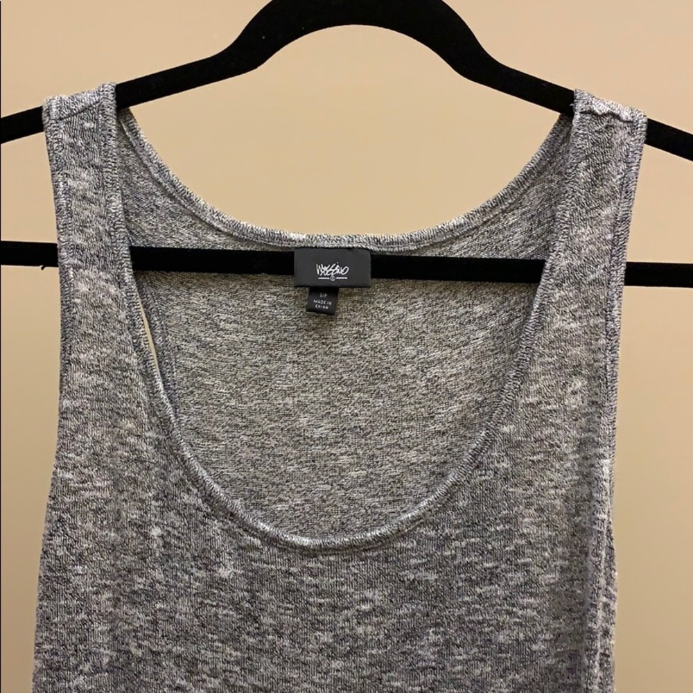 Mossimo Razorback Loose Tunic Tank Size Small - Picture 2 of 3